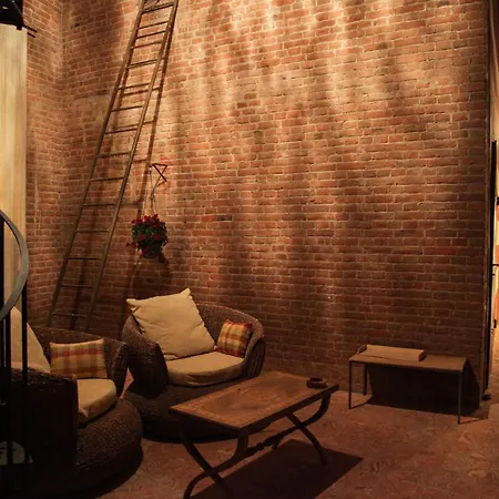 Bed & Breakfast Castello Mellana 4*