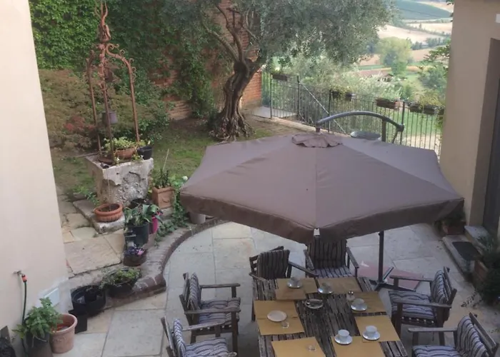 Castello Mellana 4* Rosignano Monferrato